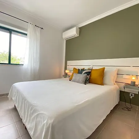 Apartamento Amparo-t2 C/piscina *