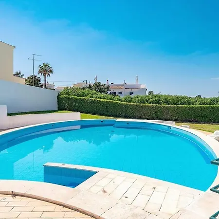 Apartamento Amparo-t2 C/piscina *