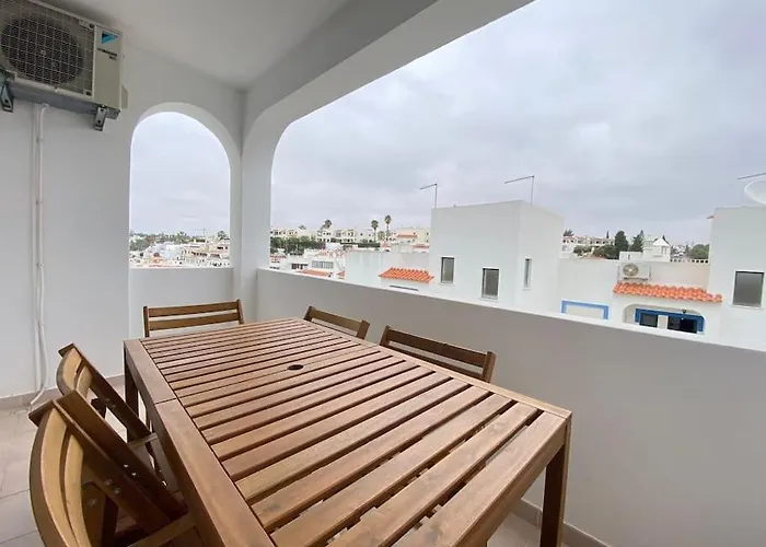 Apartament Amparo-t2 C/piscina *