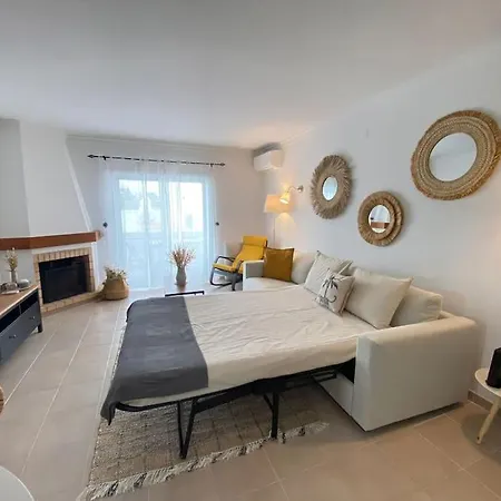 Apartment Amparo-t2 C/piscina