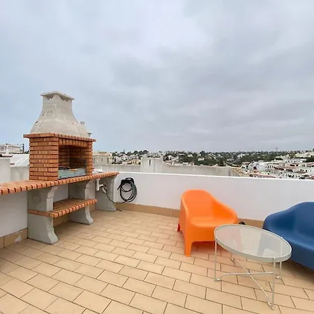 아파트 Amparo-t2 C/piscina