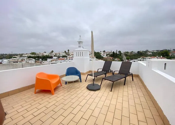 아파트 Amparo-t2 C/piscina